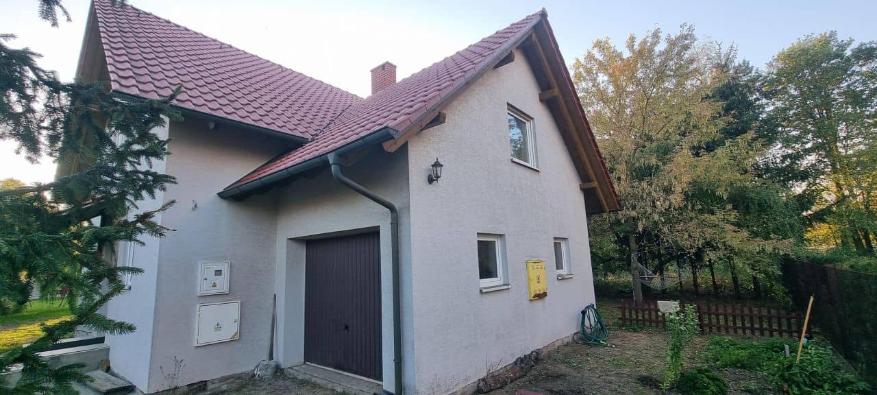 Sprzedam ładny dom wg projektu Koliba firmy Archeton z 10-arową działką