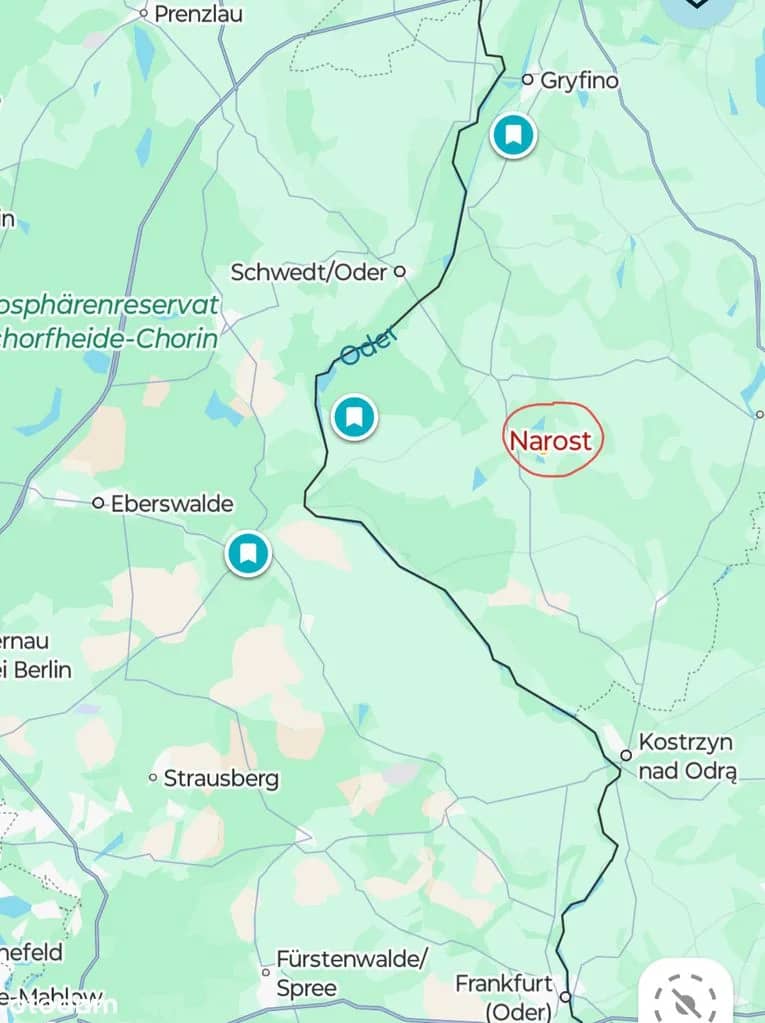 Duża działka budowlana nad jeziorem blisko granicy Niemiec