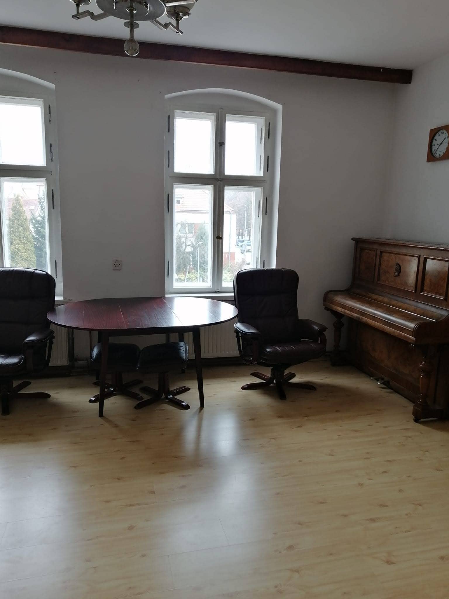 Atrakcyjne mieszkanie w starym budownictwie - Leszno