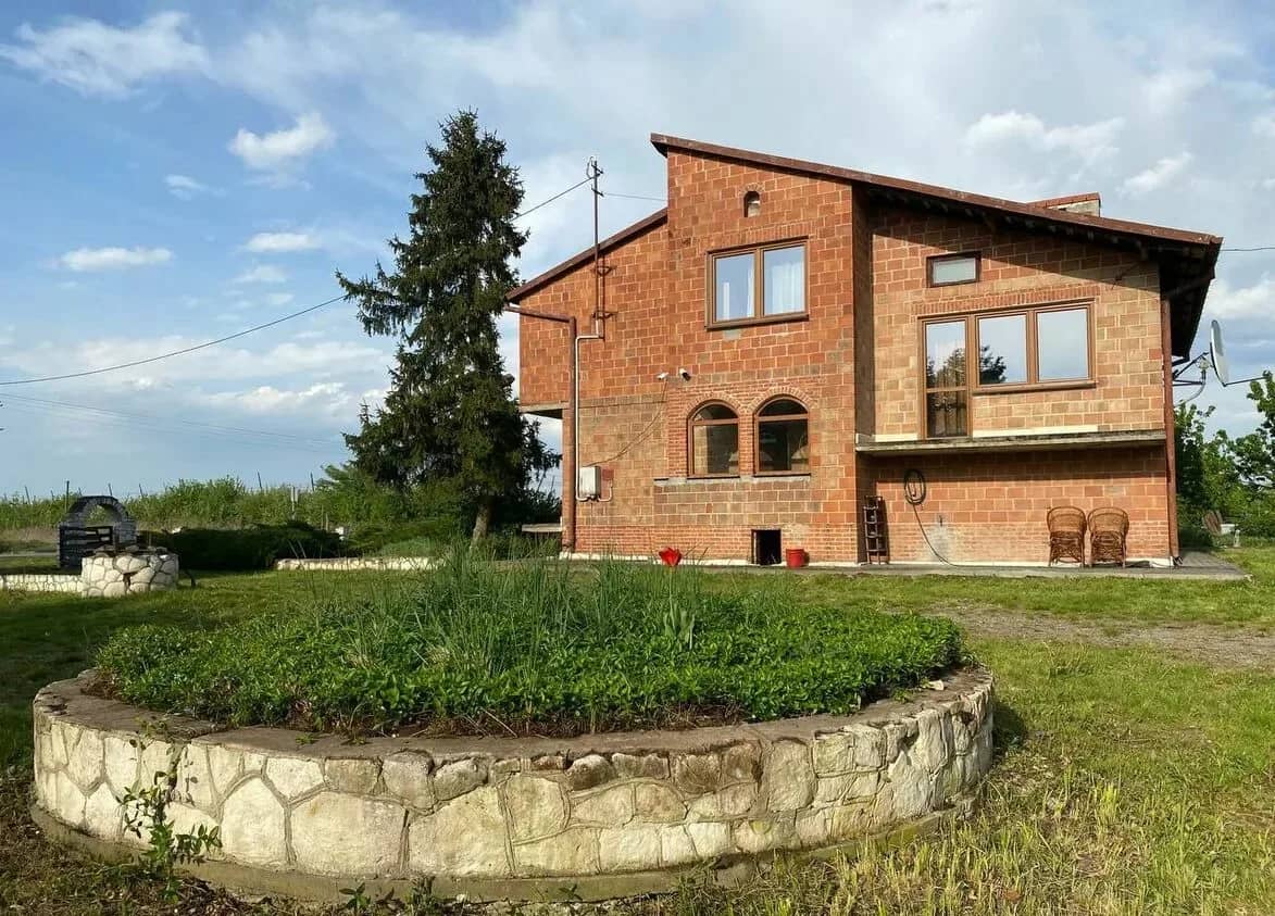 Nieruchomość z gruntami rolniczymi  Machów