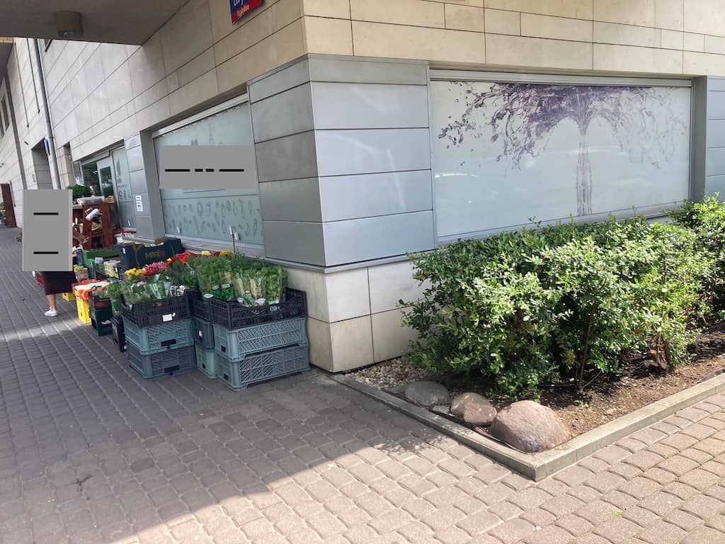 Bezpośrednio lokal usługowy w doskonałej lokalizacji