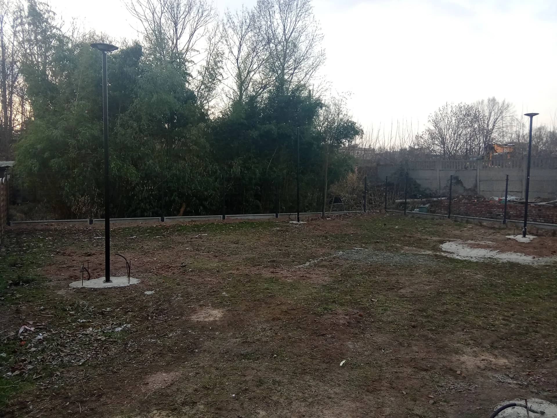 Działka budowlana przy centrum Legnicy z projektem + MPZP