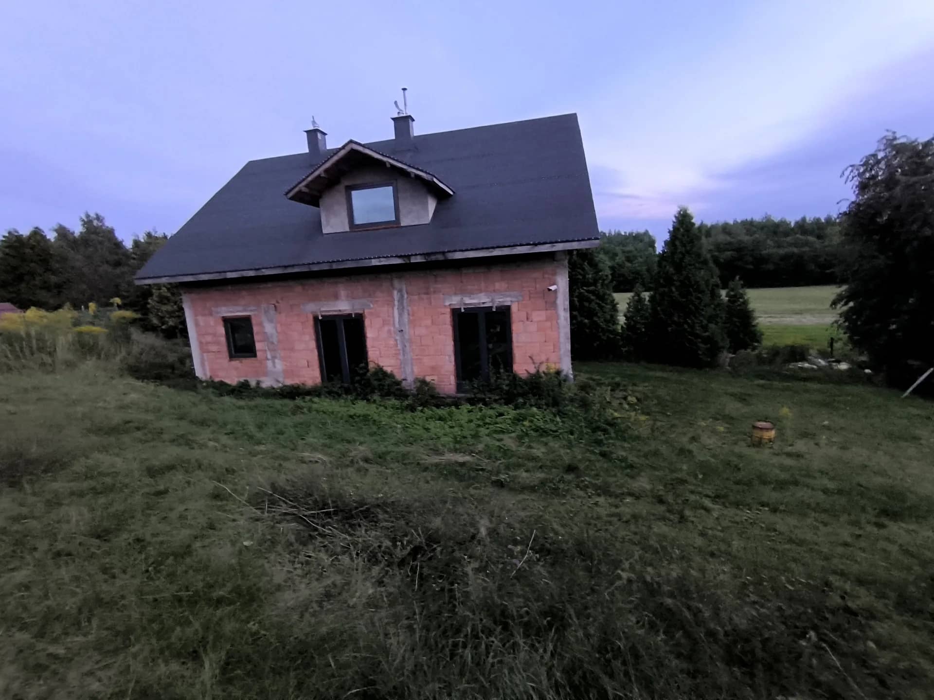 Wyjątkowe siedlisko 1,2 ha, 2 domy, ogromny potencjał.