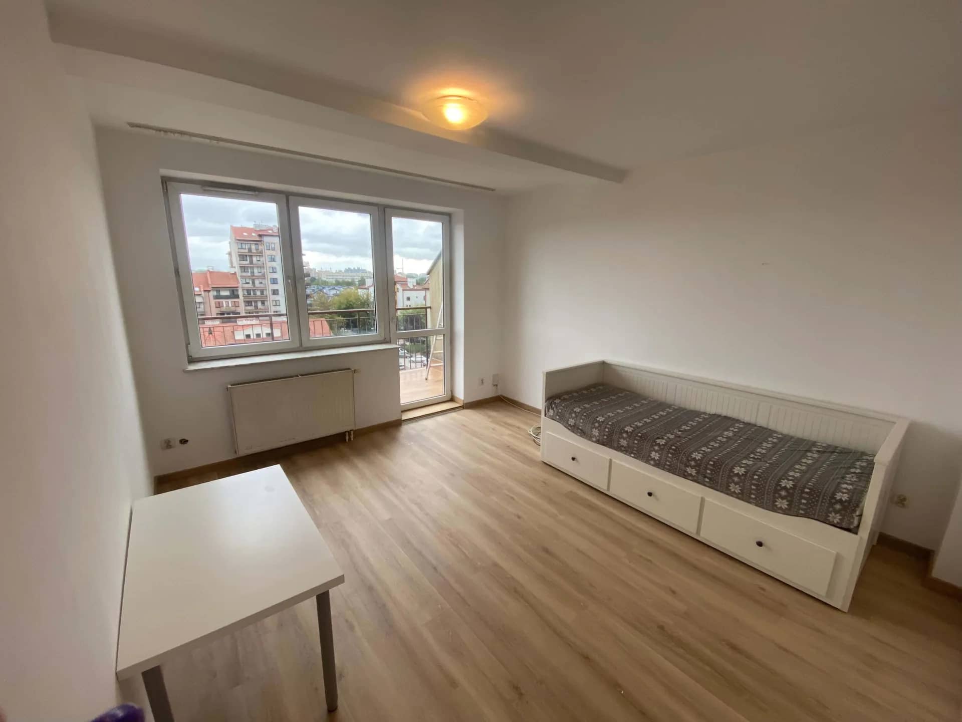 Mieszkanie dwupokojowe z balkonem po remoncie Kraków Żabinie