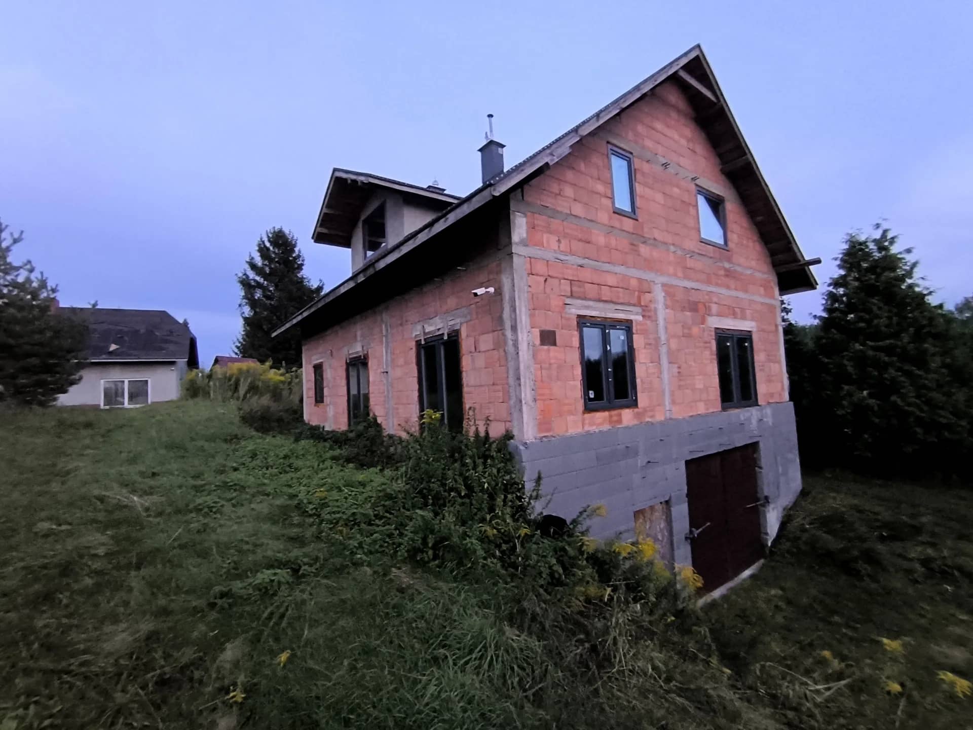 Wyjątkowe siedlisko 1,2 ha, 2 domy, ogromny potencjał.
