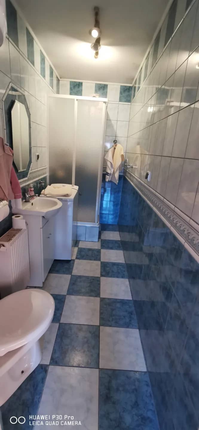 Dom + drugi budynek do remontu | 200 m² | 7 pokoi
