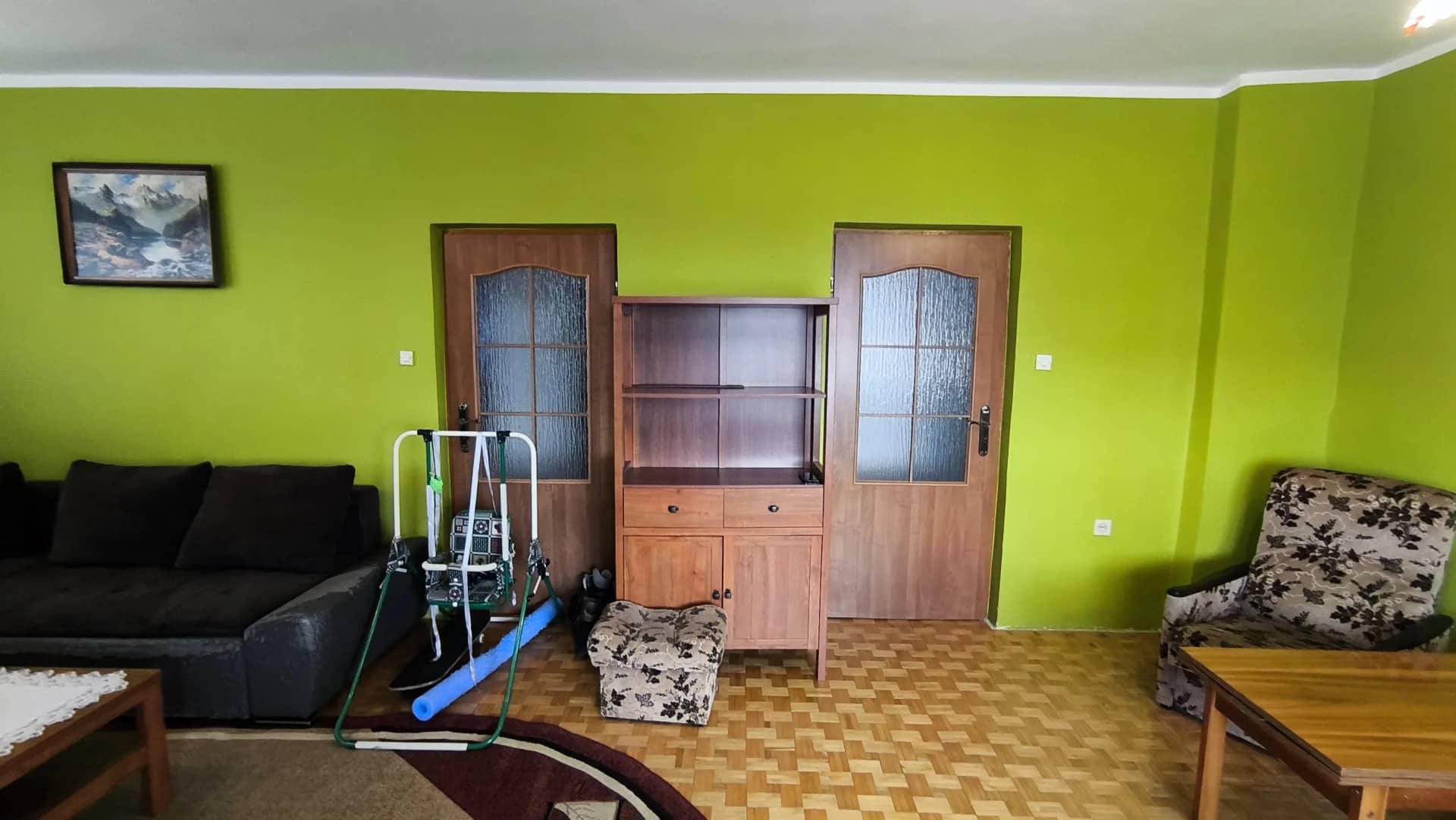 Piętro Domu Jednorodzinnego z oddzielną klatką schodową i mediami