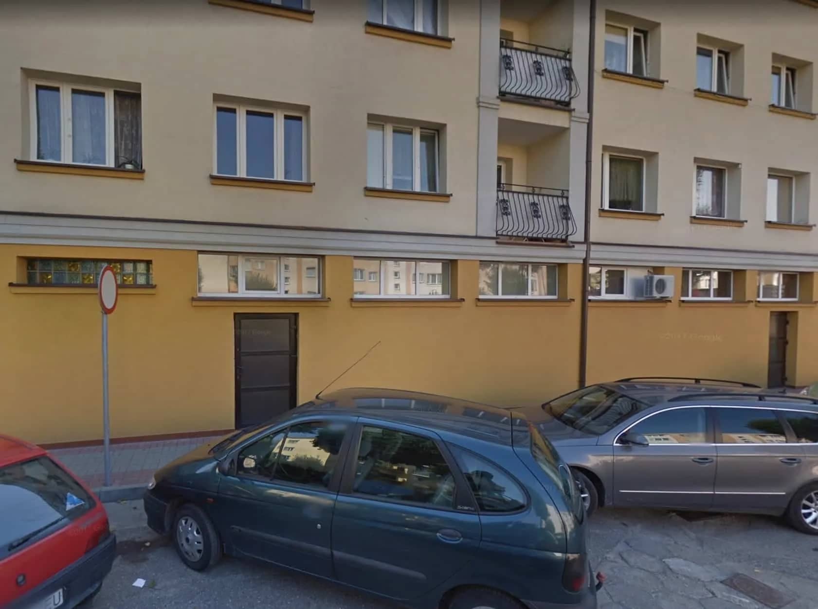 LOKAL NA SPRZEDAŻ CENTRUM CZŁUCHOWA, GŁÓWNY DEPTAK 77M2