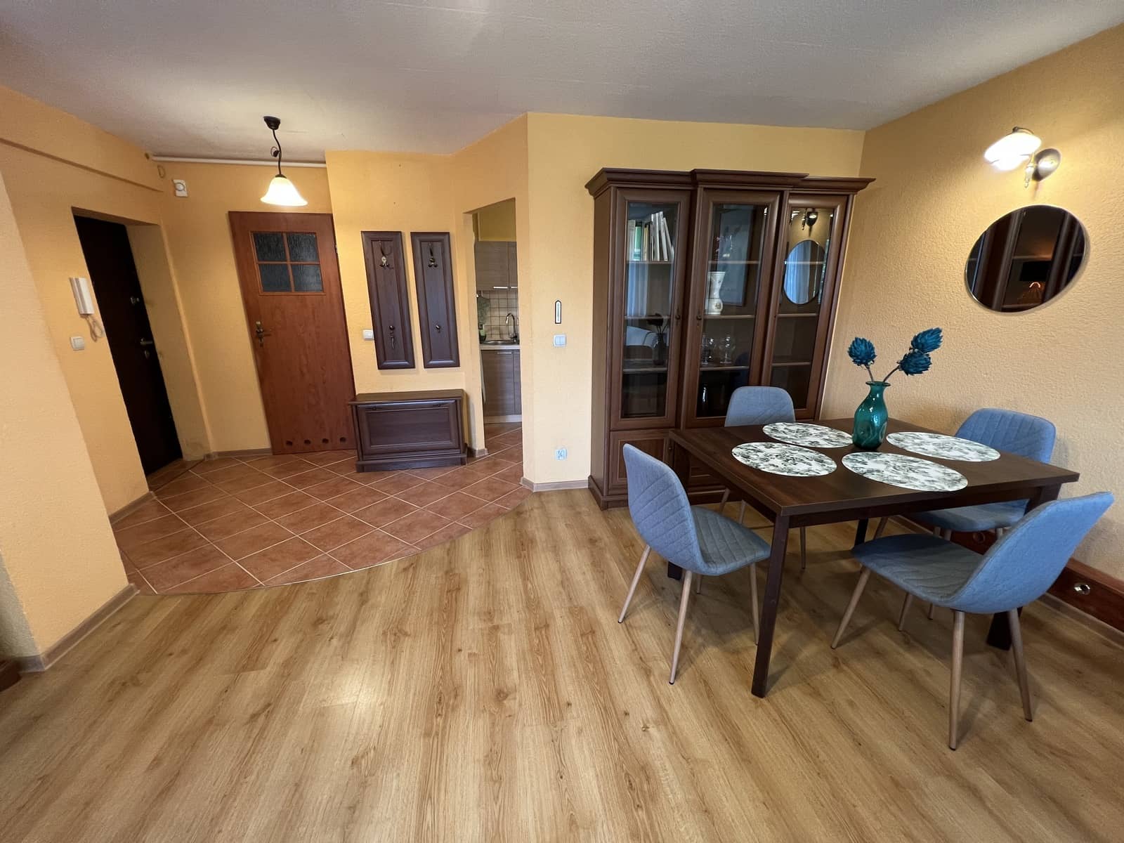 2pok, 46met, okolice Placu Jana Pawła II PIWNICA/WINDA (Wrocław)