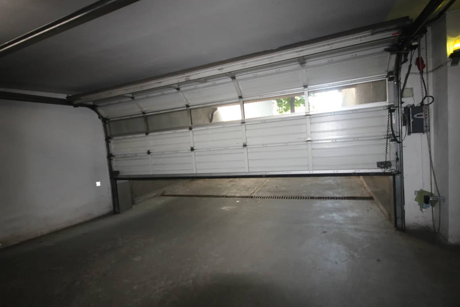 2 Miejsca Postojowe (22m2) okolice Placu Kromera (Wrocław)