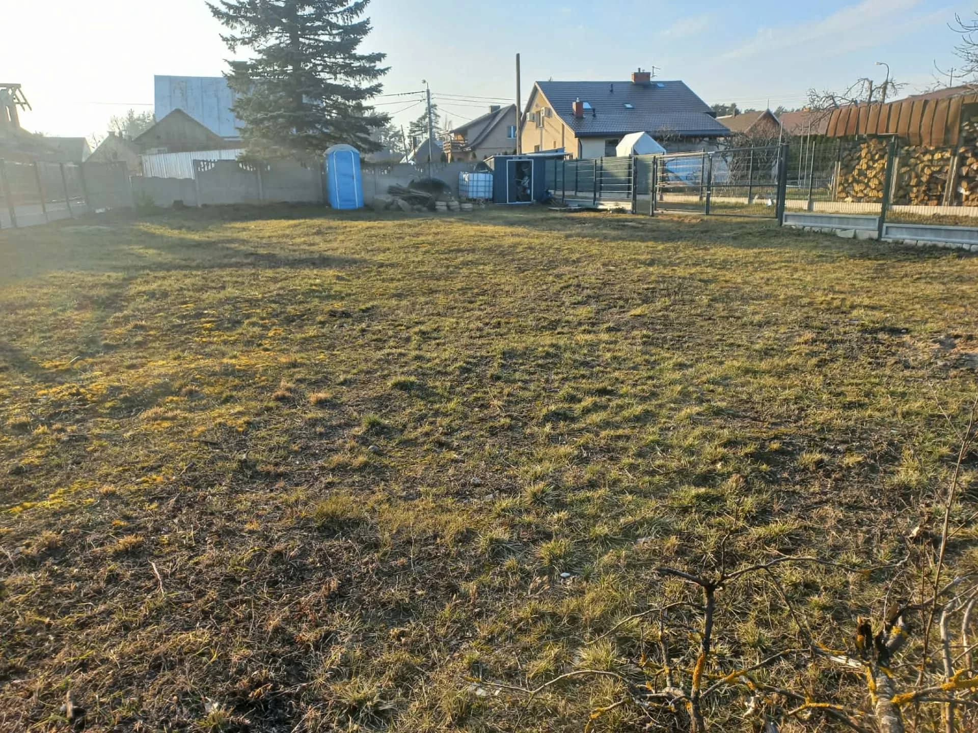 Sprzedaż działki