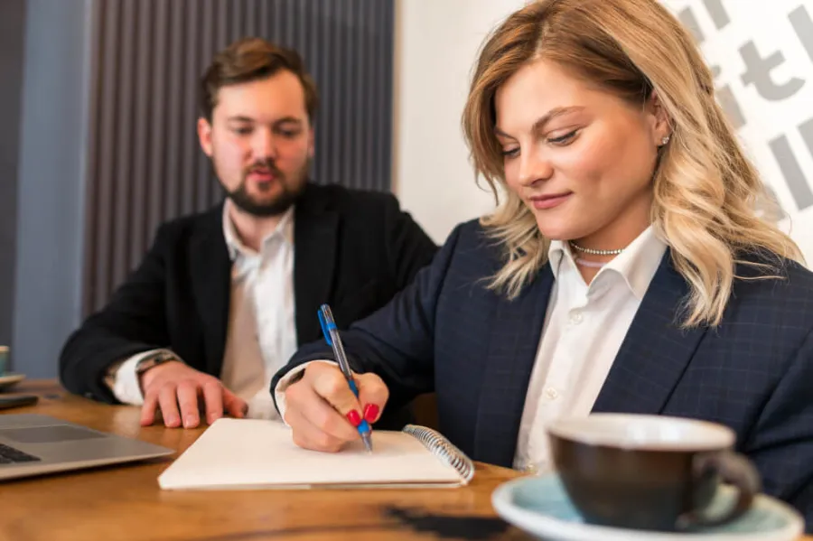 Umowa najmu okazjonalnego 2026 — wzór DOCX i PDF do pobrania za darmo