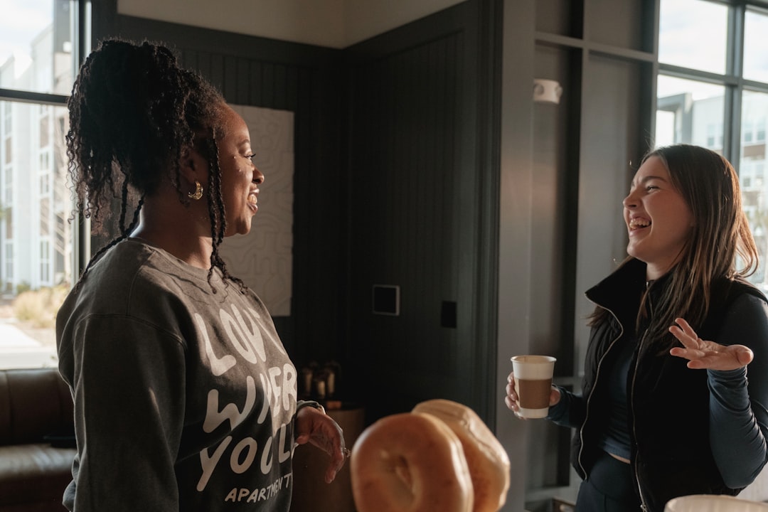 Zebranie wspólnoty mieszkaniowej w budynku wielorodzinnym