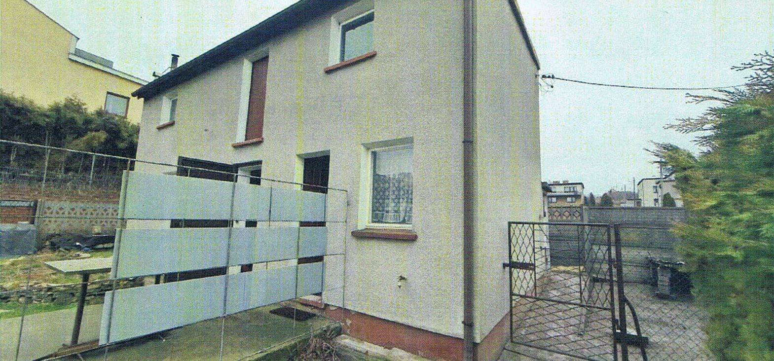 Sprzedam działkę o pow. 716m2 w Świerklaniec