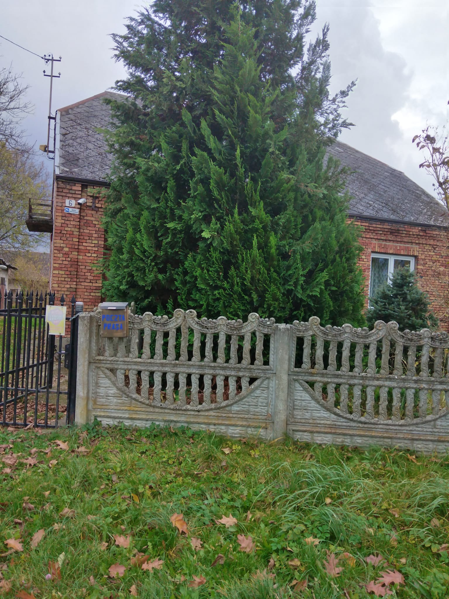 Sprzedam dom z działką Bichniów 6