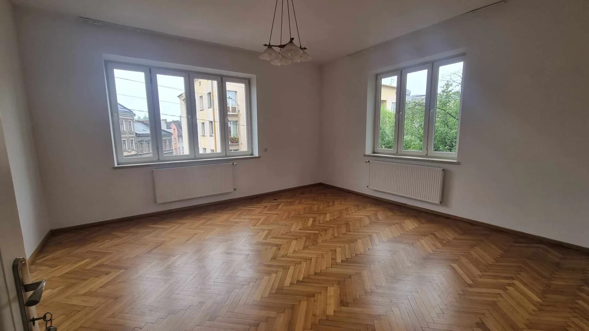 Mieszkanie w kamienicy w centrum Cieszyna.