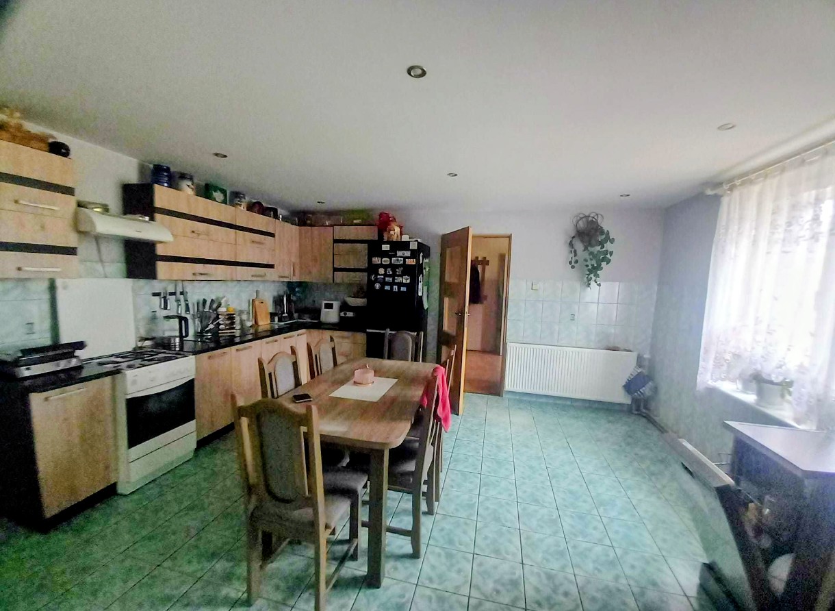 Duży dom z potencjałem