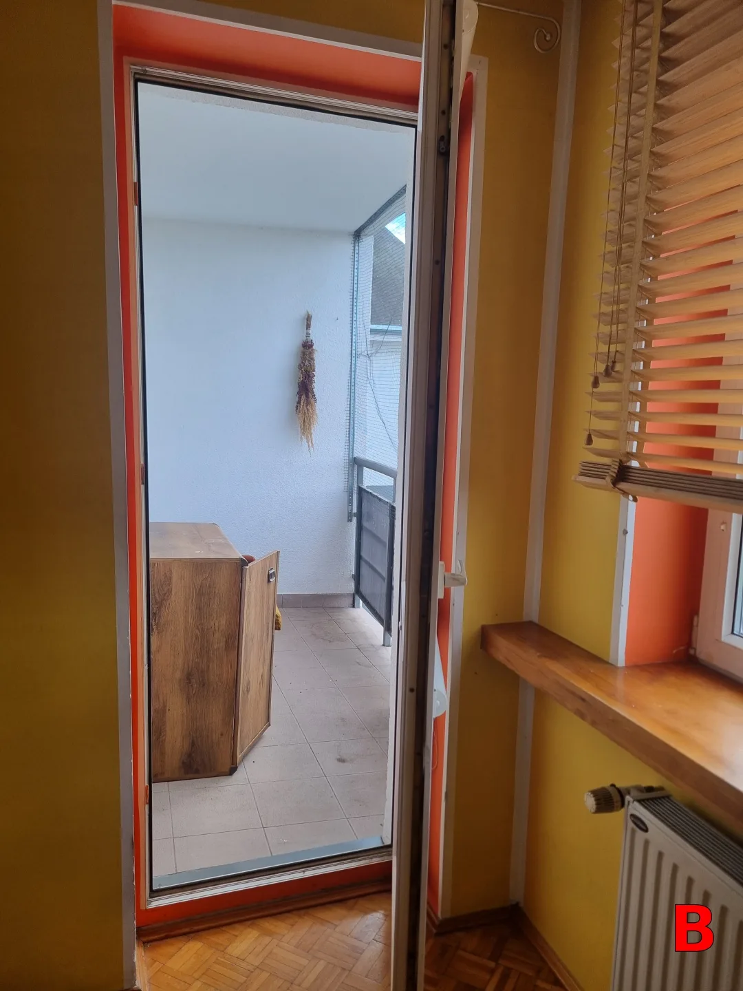 Mieszkanie dwupoziomowe z tarasem i balkonem