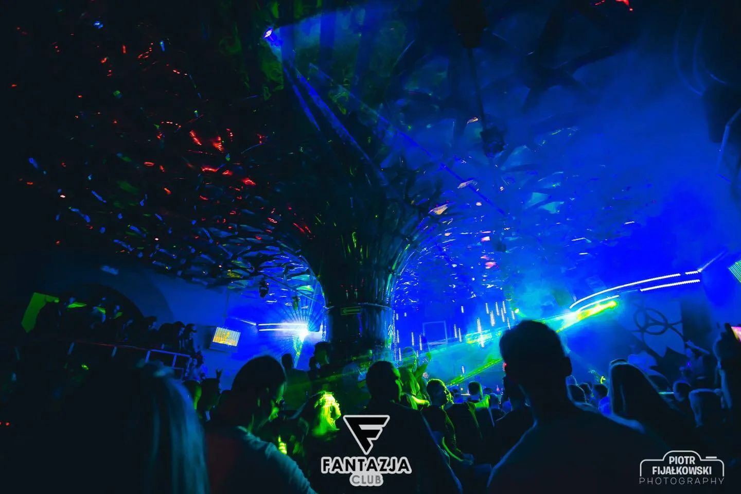 Sprzedam prosperujący klub