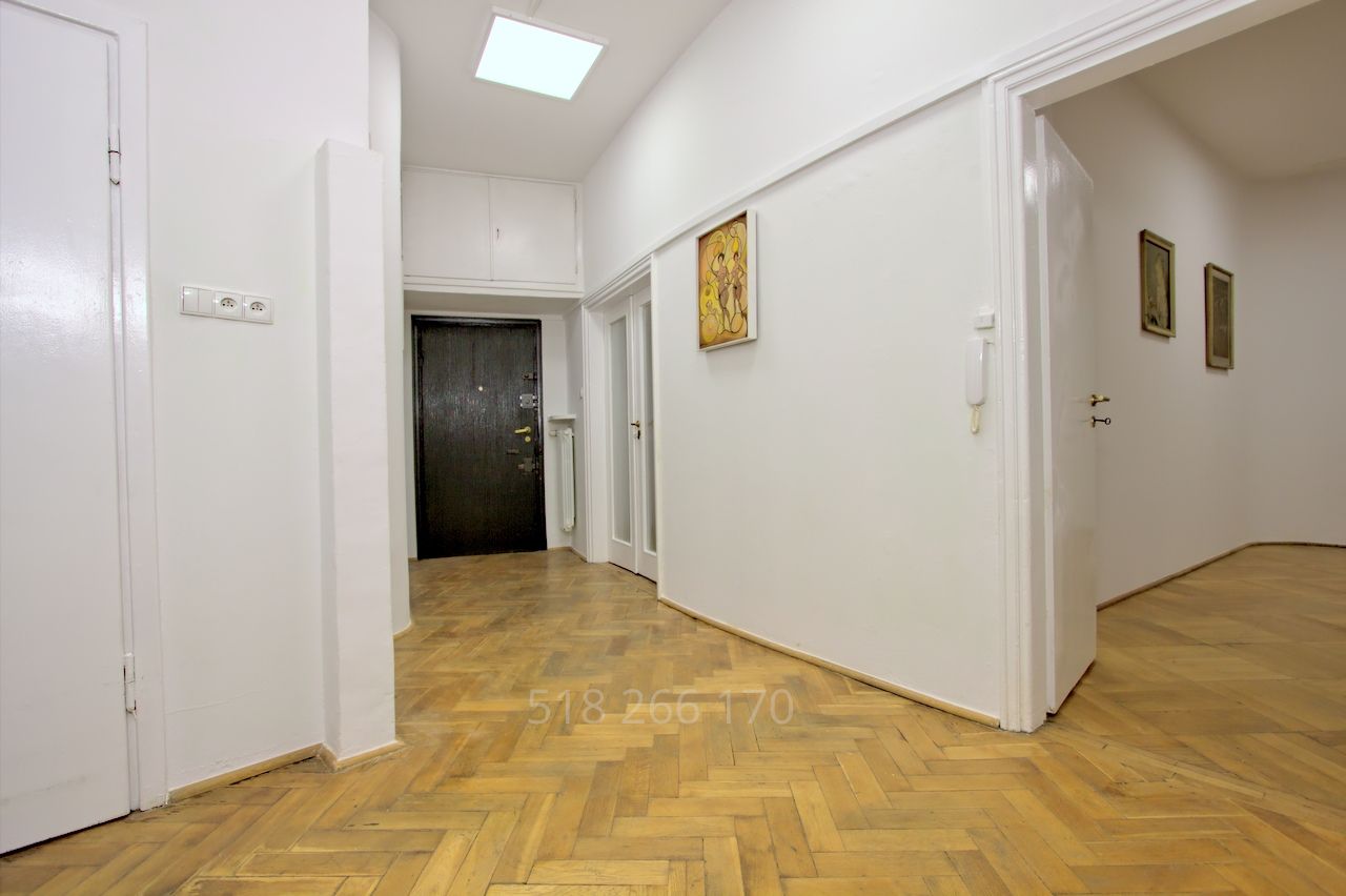 Mieszkanie, Biuro lub Kancelaria w kamienicy ul. Tamka 5