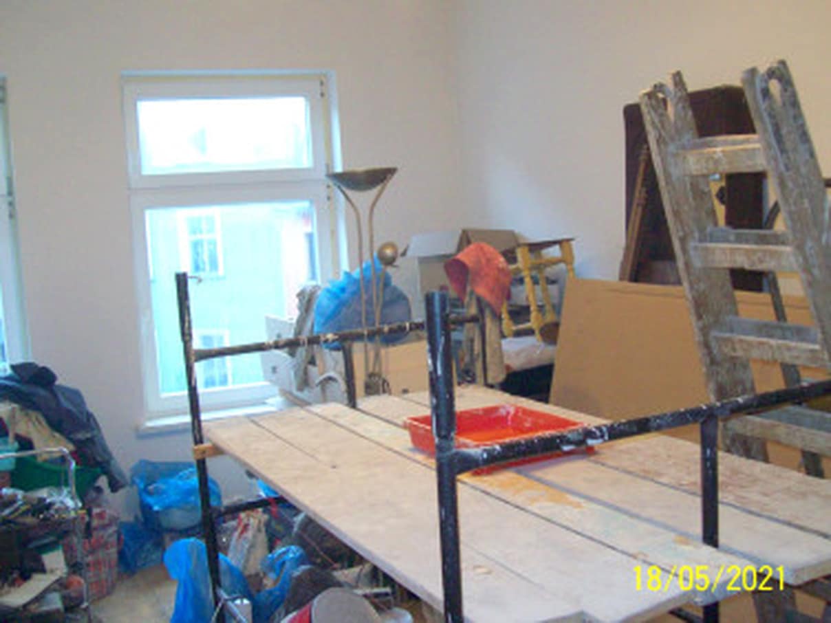 Mieszkanie  do  remontu 33m kw BOGUSZOW -GORCE -CENTRUM