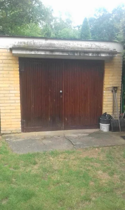 Dom wolnostojący w Otrębusach w atrakcyjnej lokalizacji