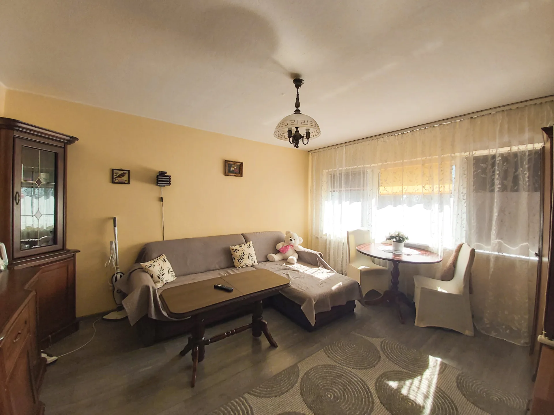 Bezpośrednio: słoneczna kawalerka, Tysiąclecie, 30m2, oddzielna kuchnia