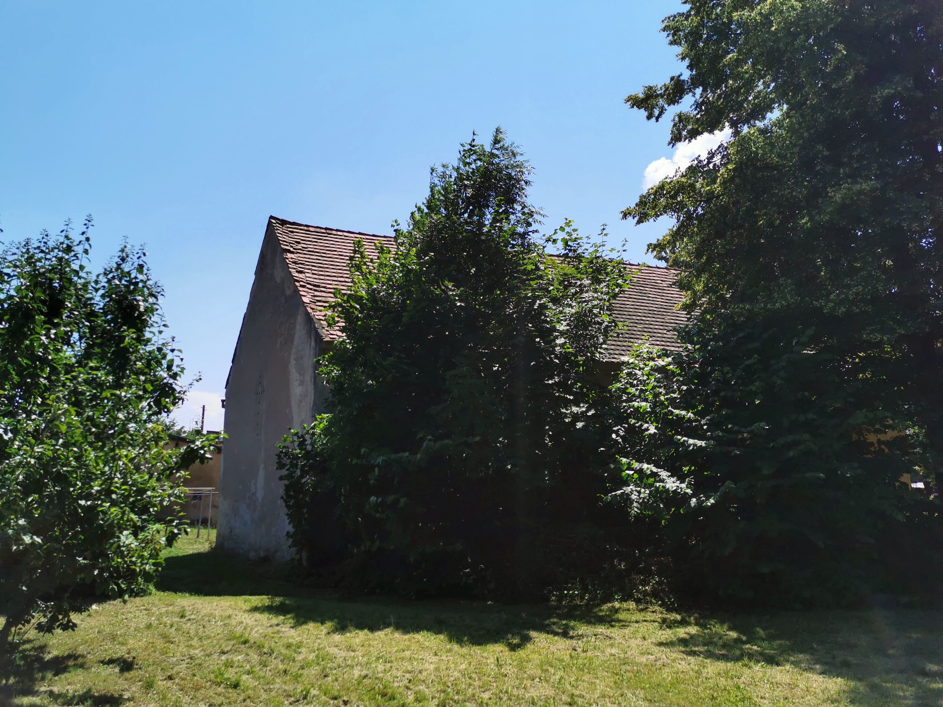 Lokale MIESZKALNO-USŁUGOWE , działka budowlana, ogród