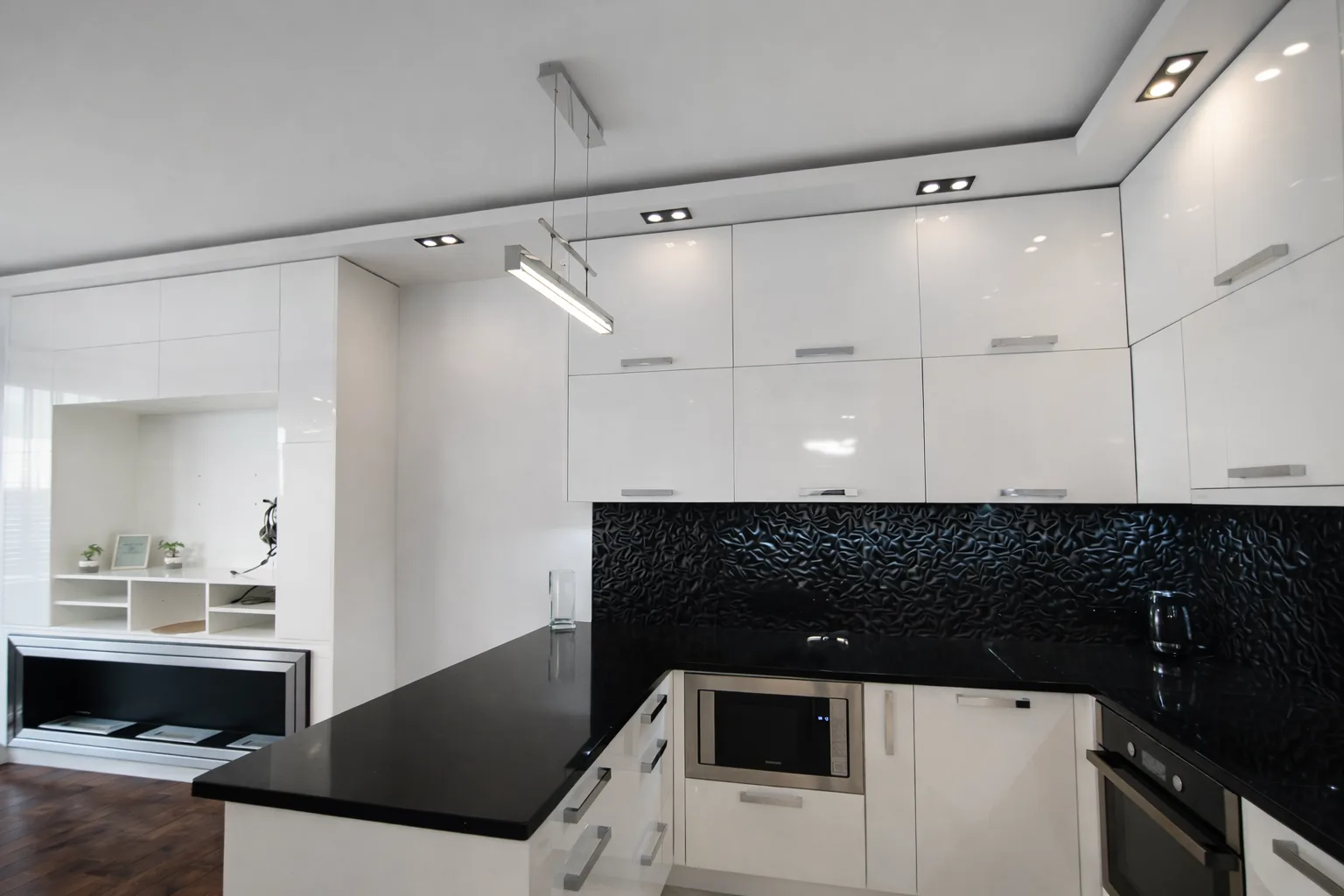 3 pokoje 56,4 m2 I balkon I 5 piętro Warszawa I Krańcowa