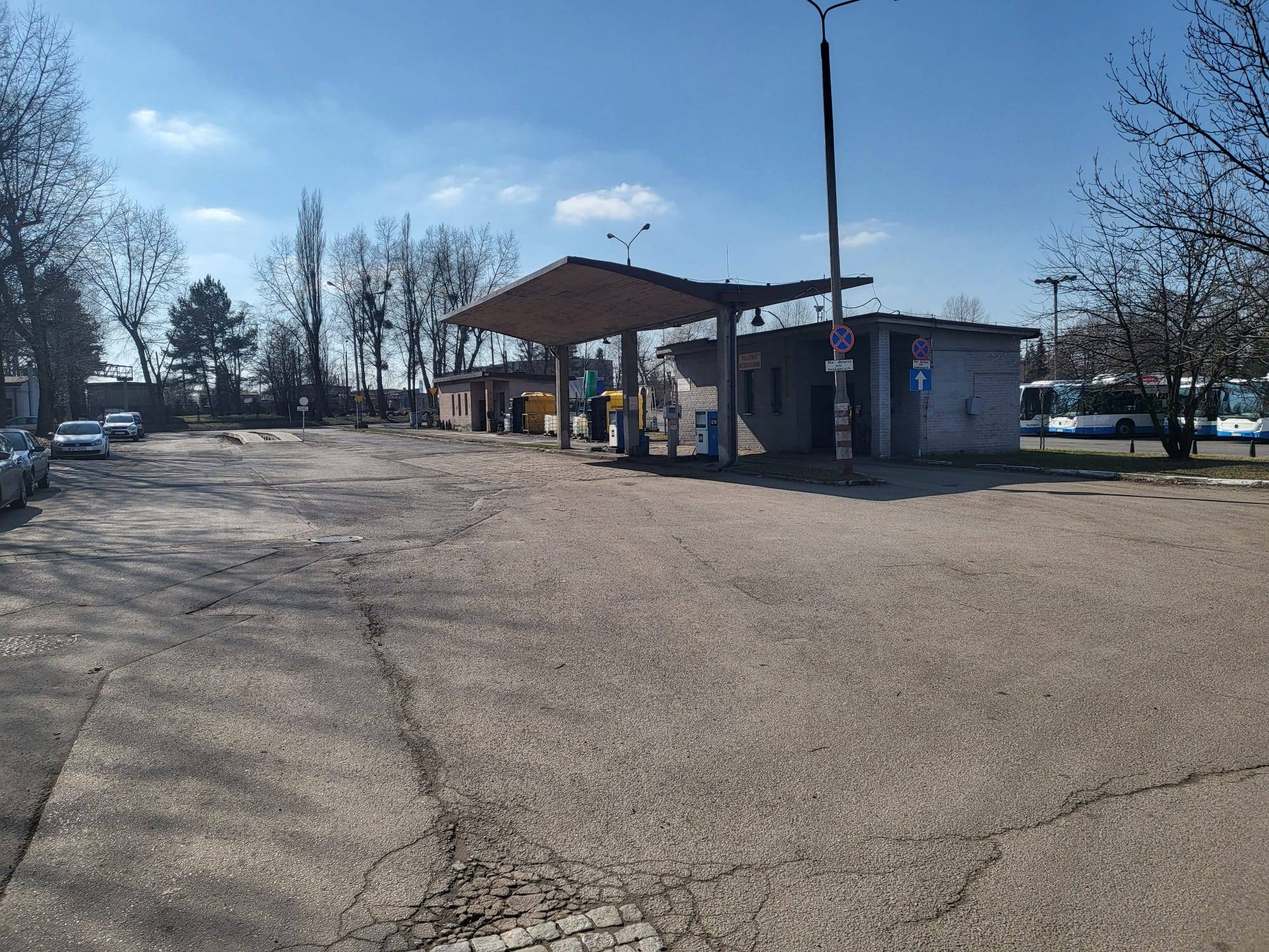 OFERTA WYNAJMU POMIESZCZEŃ zlokalizowanych w Rybniku przy ul. Brzezińskiej 40