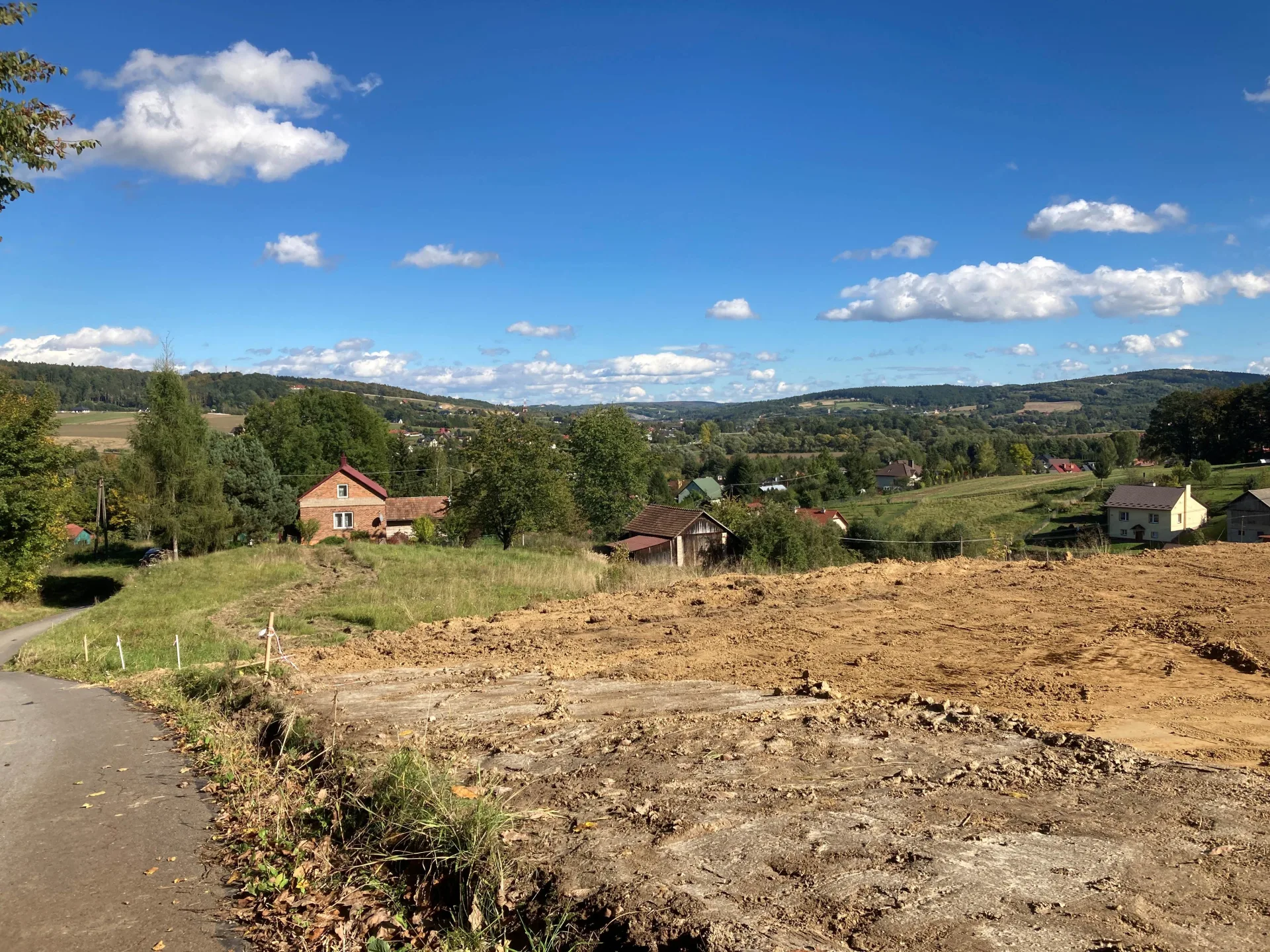 Dwie działki z pięknym widokiem i w dogodnej lokalizacji