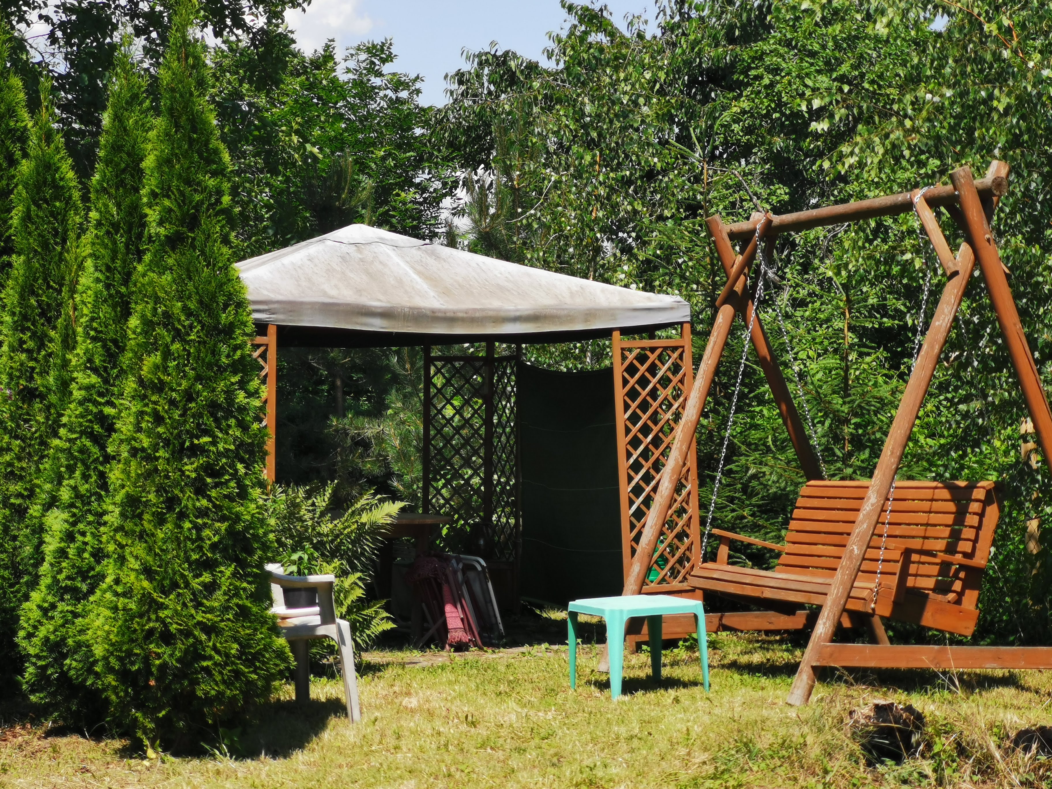 POSESJA 4 mieszkania * Działka budowlana *Lokale gospodarcze