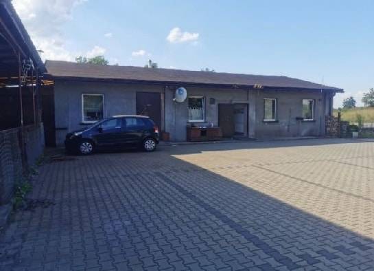 Syndyk sprzeda działkę z budynkiem przemysłowym