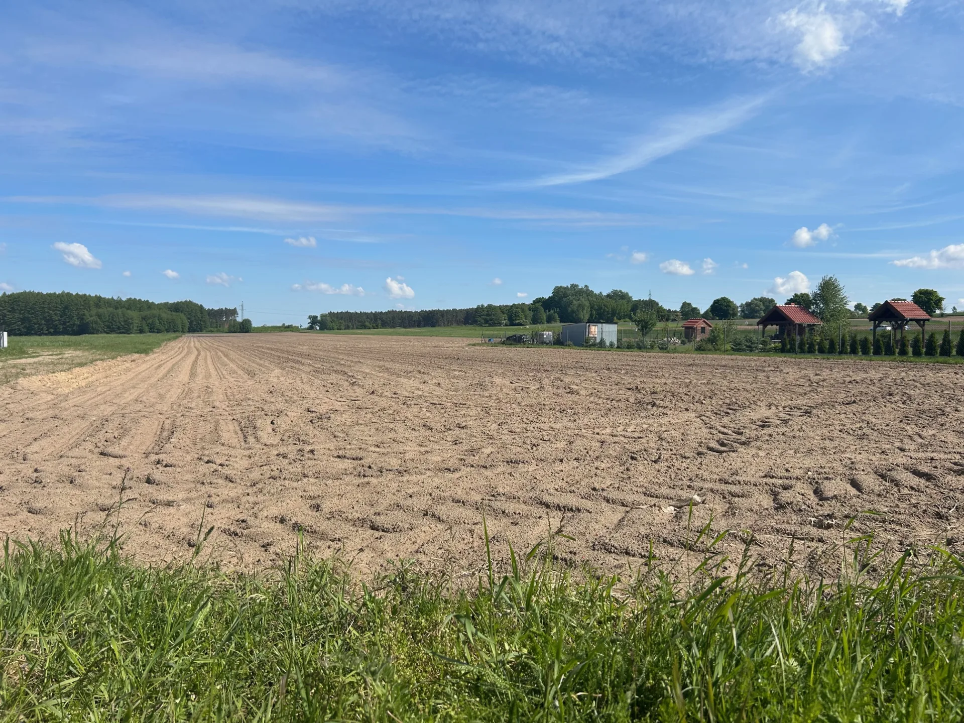 Działka 3 w 1 - budowlana, aktywność gospodarcza i rolna o pow 1,93ha