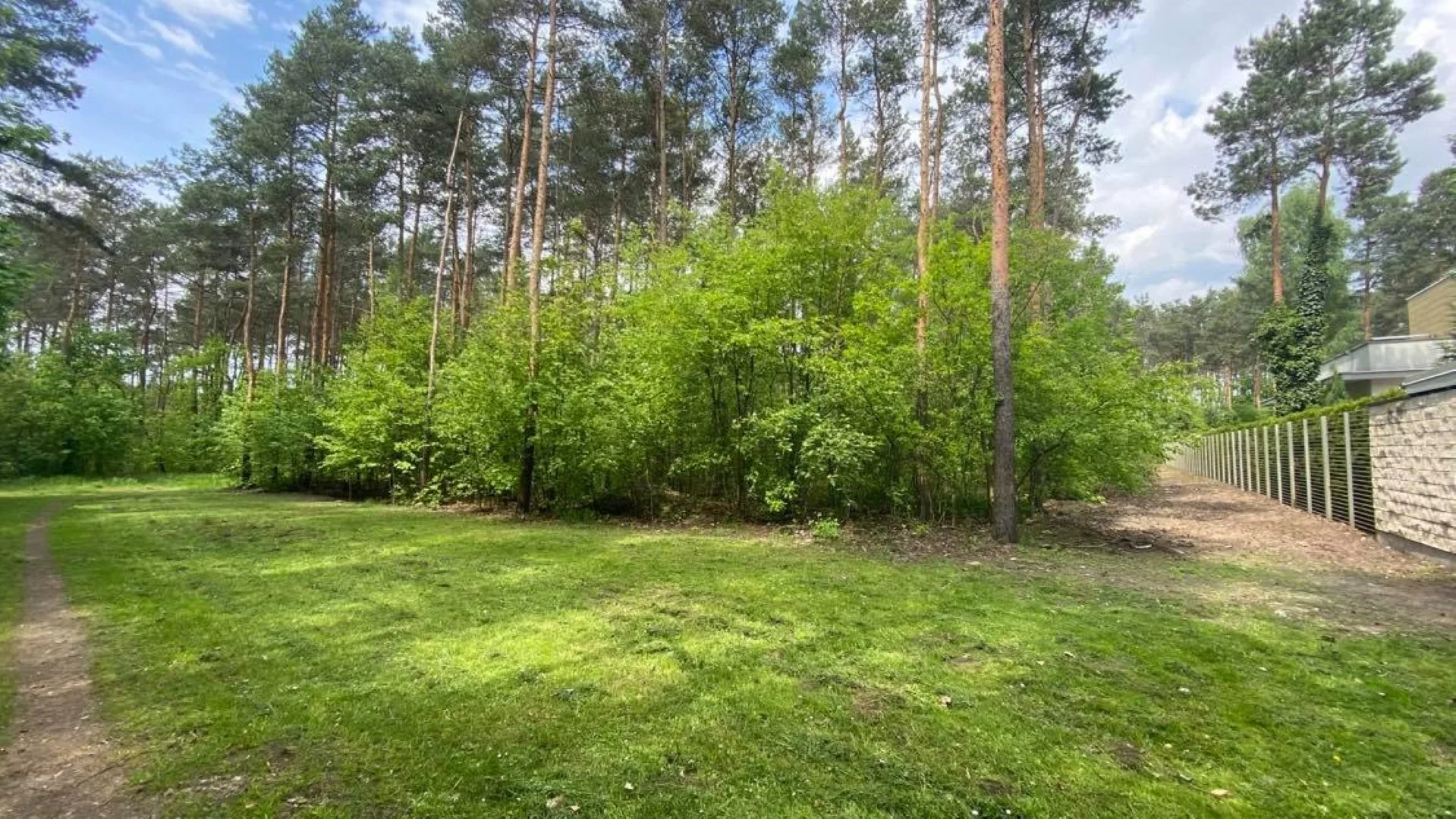 Doskonale położona działka w Zielonce