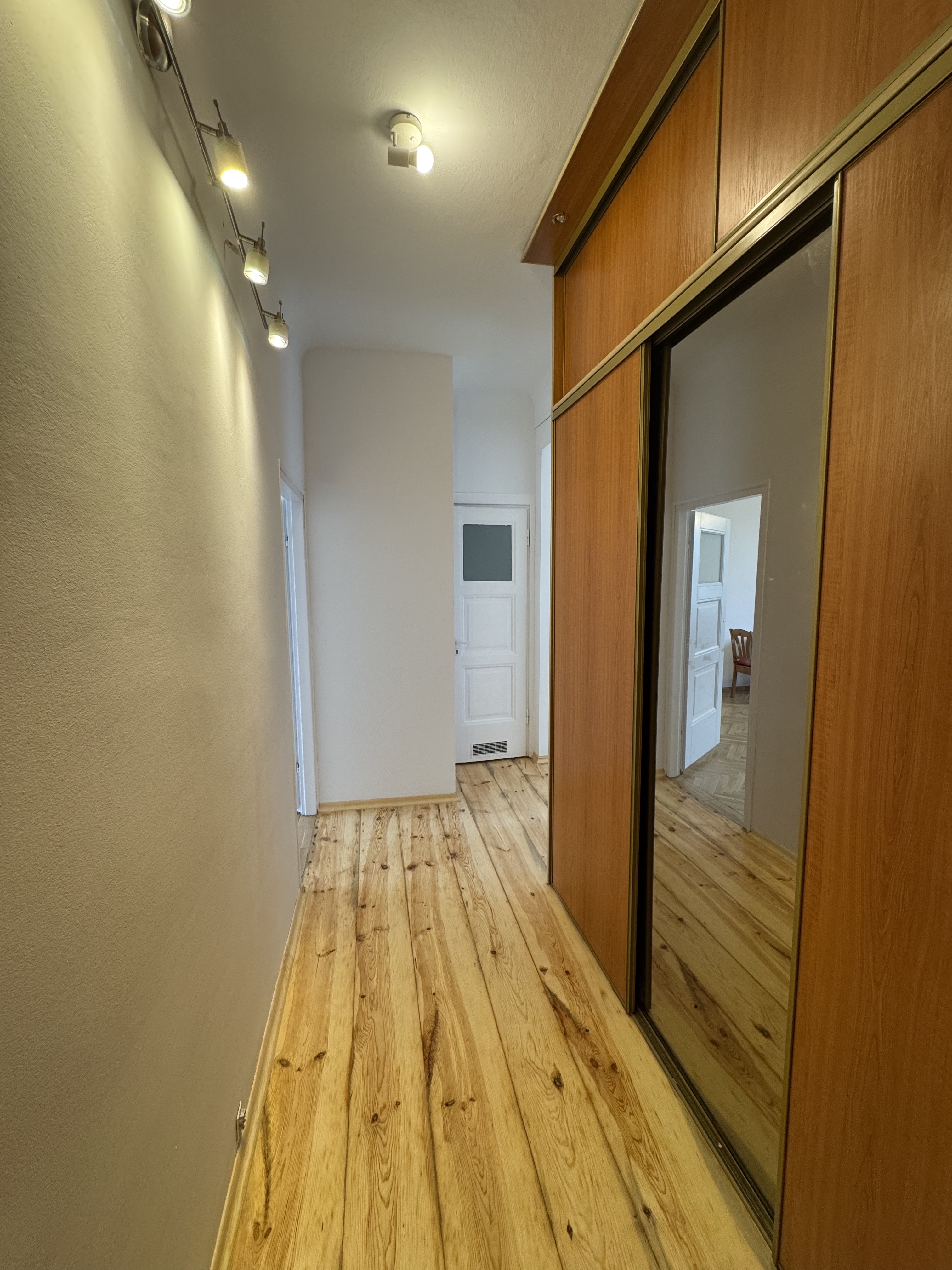 Wyjątkowe mieszkanie w sercu Woli – Ludwiki 1 - BEZPOŚREDNIO