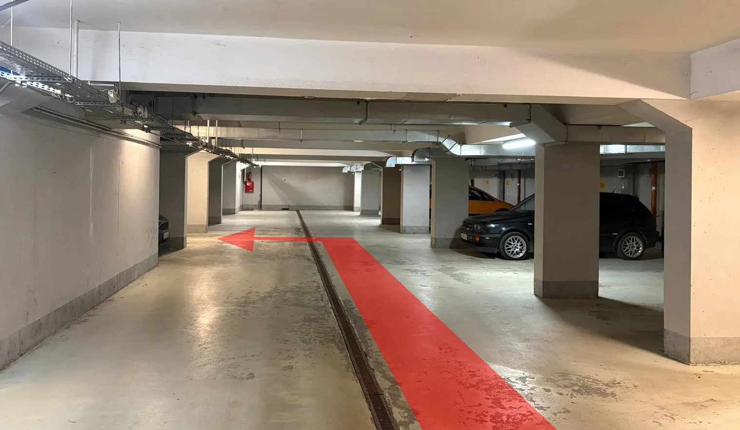 Sprzedam miejsce postojowe w garażu wielostanowiskowym