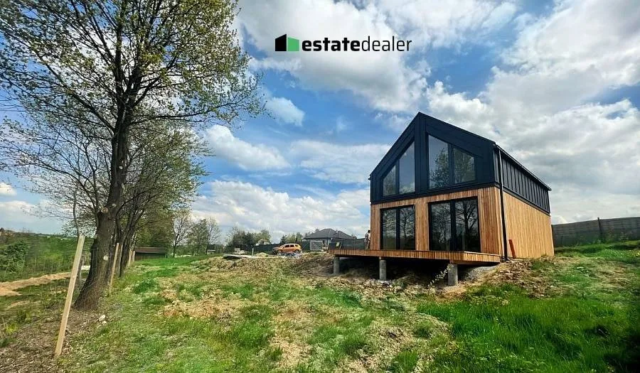 NA SPRZEDAŻ DREWNIANY DOM 80m2 ZABIERZÓW