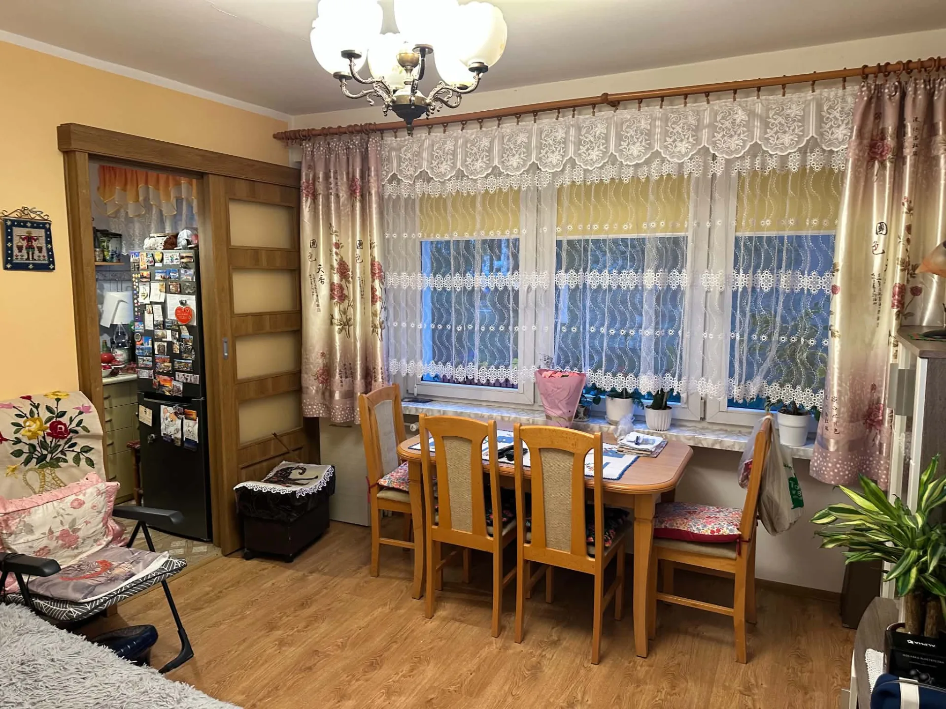 Mieszkanie 32 m2 , 1- piętro w bloku