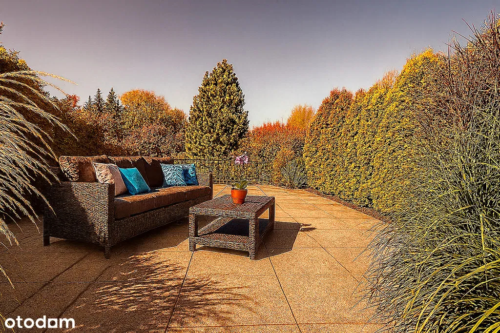 Parterowy dom koło Pabianic, Fotowoltaika, Solary, Smart