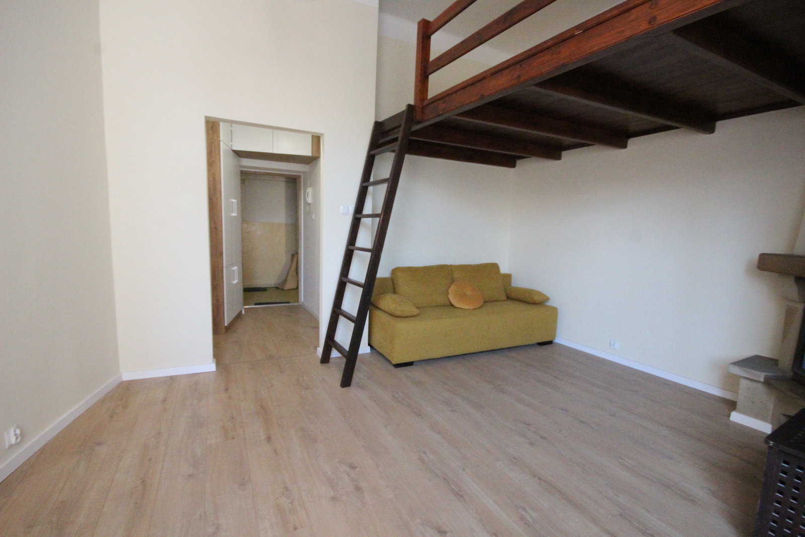 2pok, 36met, okolice Placu Kościuszki PO REMONCIE (Wrocław)