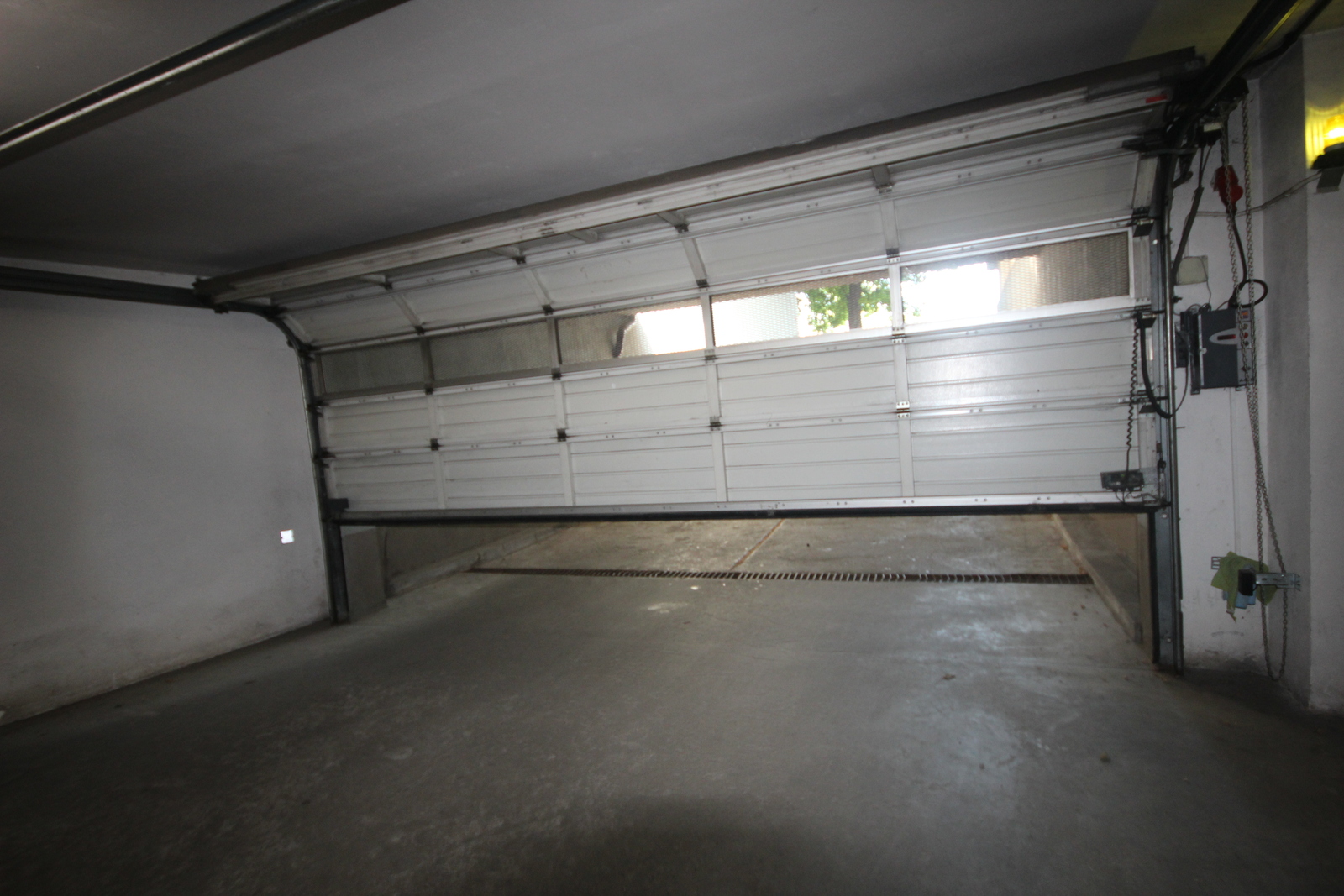 2 Miejsca Postojowe (22m2) okolice Placu Kromera (Wrocław)