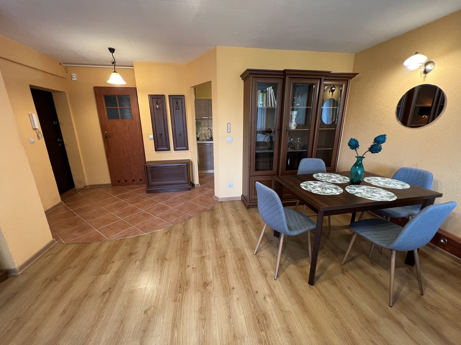 2pok, 46met, okolice Placu Jana Pawła II PIWNICA/WINDA (Wrocław)