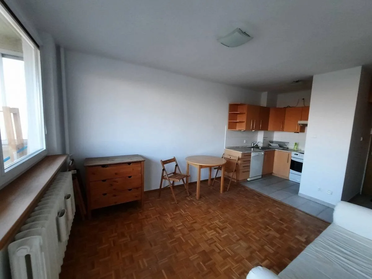 Wynajmę mieszkanie Warszawa Bielany 2-Pokoje 32m2 Balkon