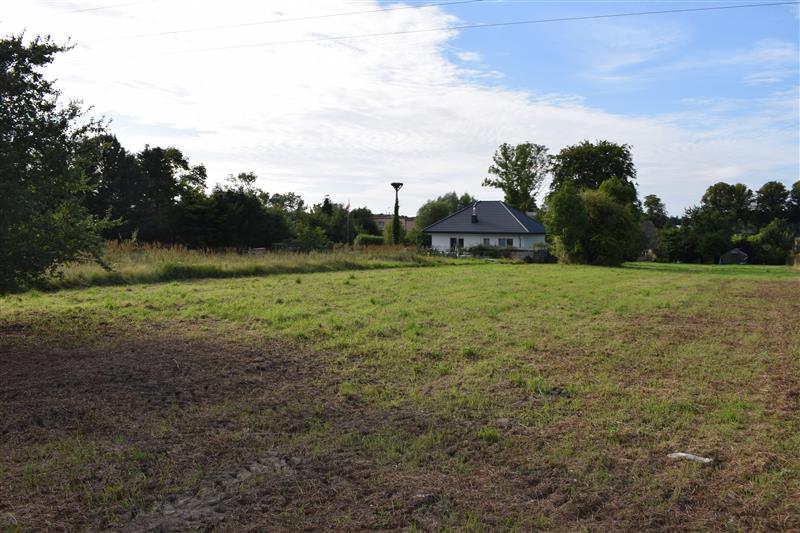 Działka w Mielenku 335/13 między Lipową i Topolową