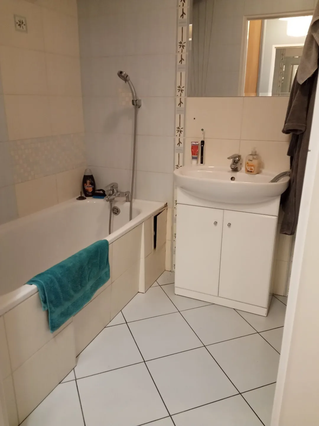 Sprzedam mieszkanie 44,5 m2. Białołęka, ul. Trąby