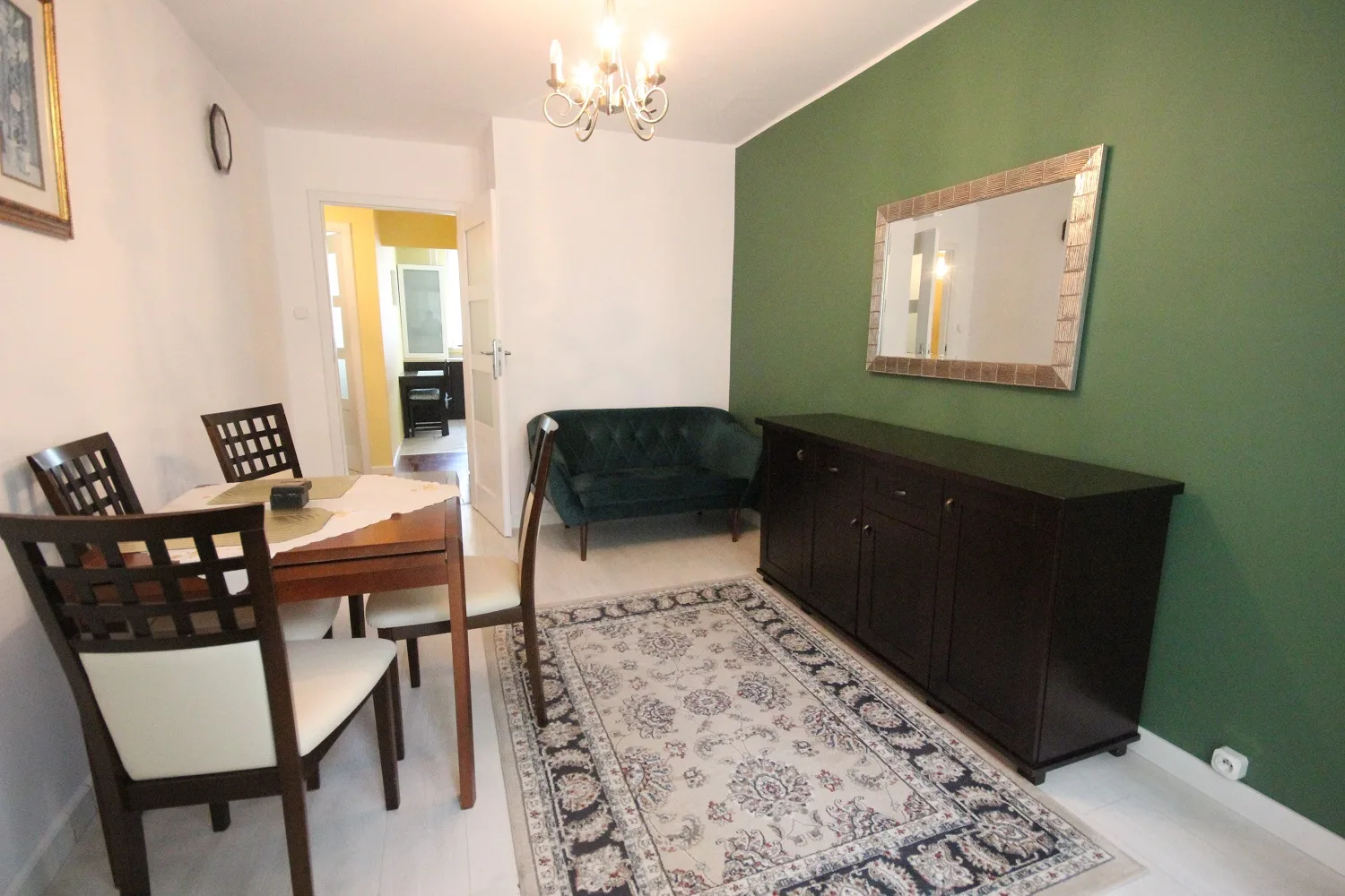 3pok, 52met, okolice Ślicznej PIWNICA/PARKING (Wrocław)