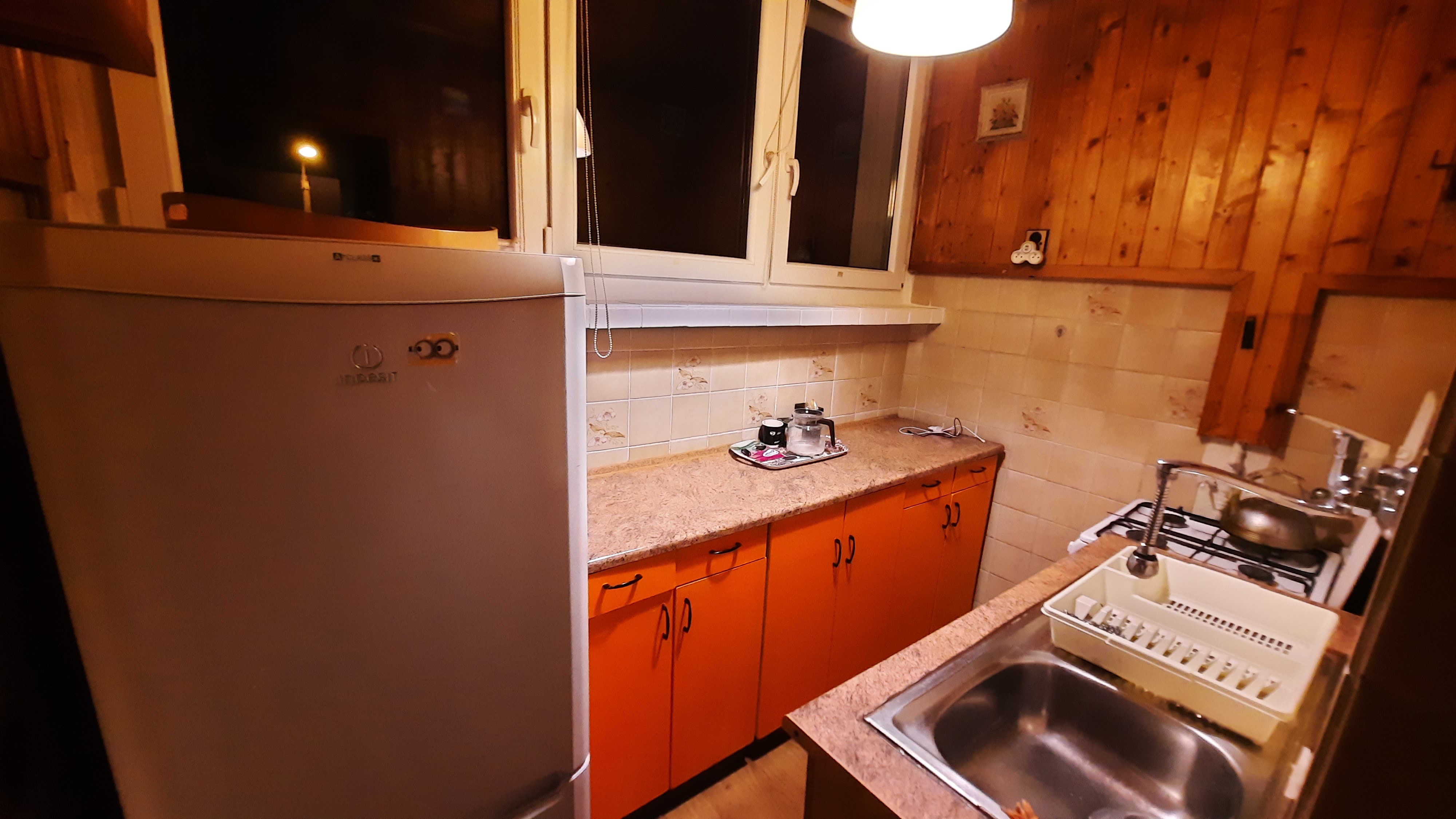 Wynajmę mieszkanie 2 pokojowe na 1 piętrze z balkonem i widokiem na zieleń.