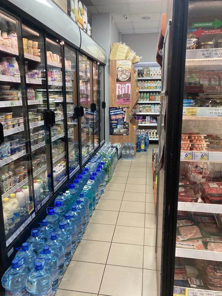 Bezpośrednio lokal usługowy w doskonałej lokalizacji