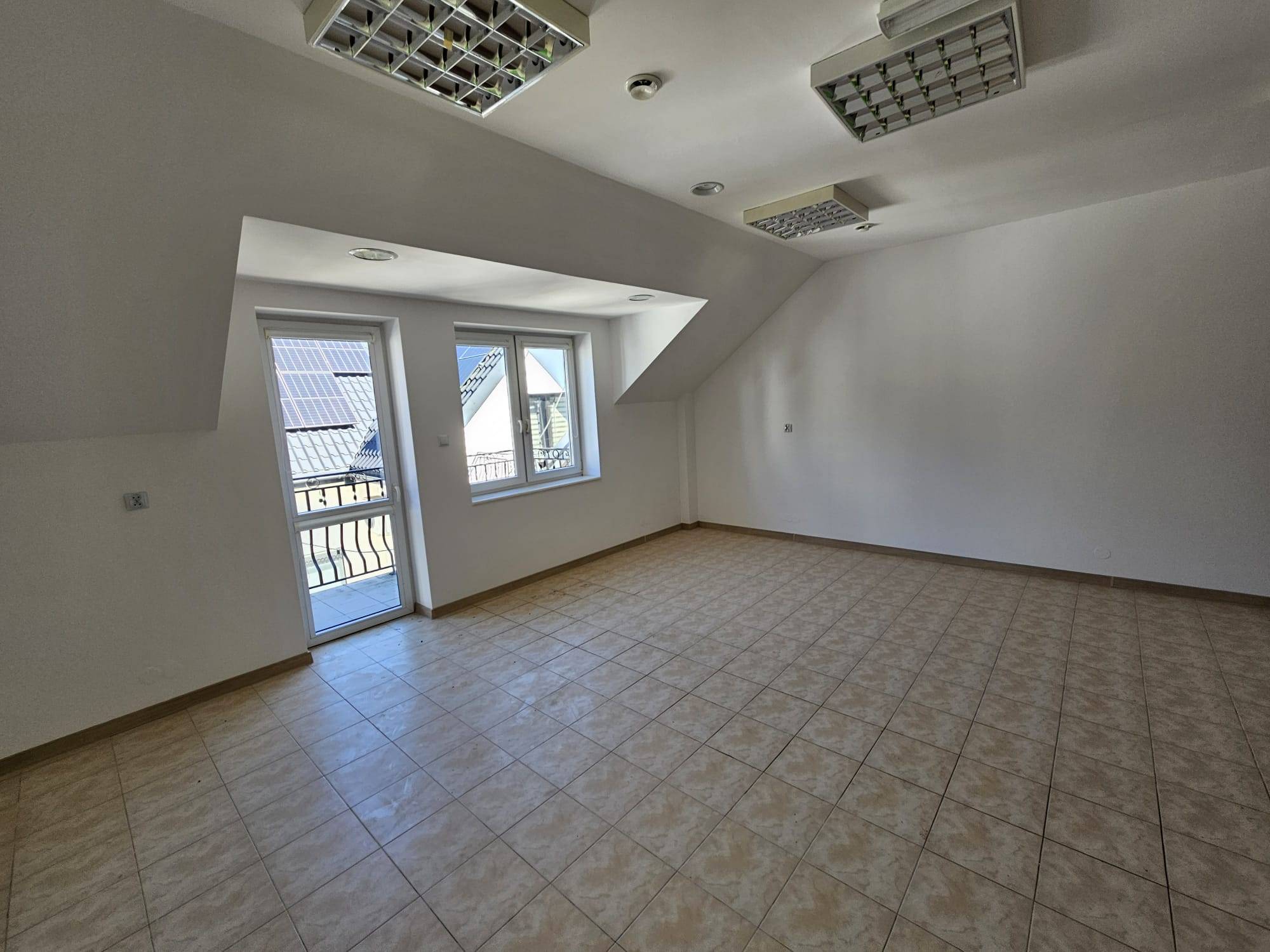 Lokal usługowo- handlowy